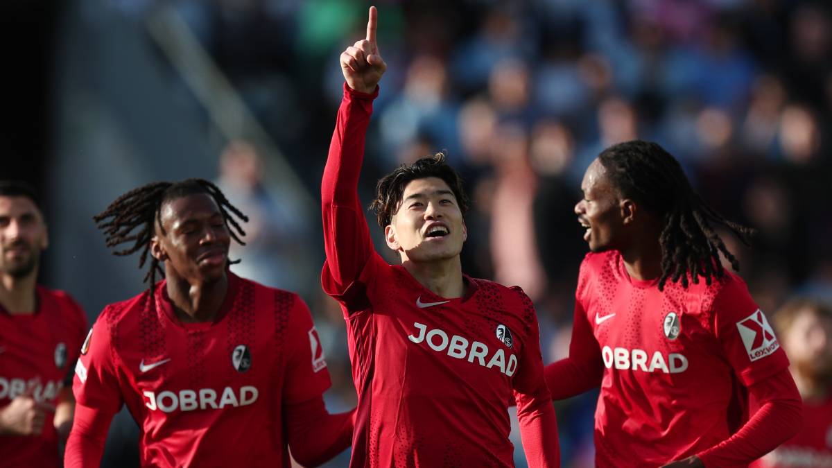 フライブルクMF鈴木唯人