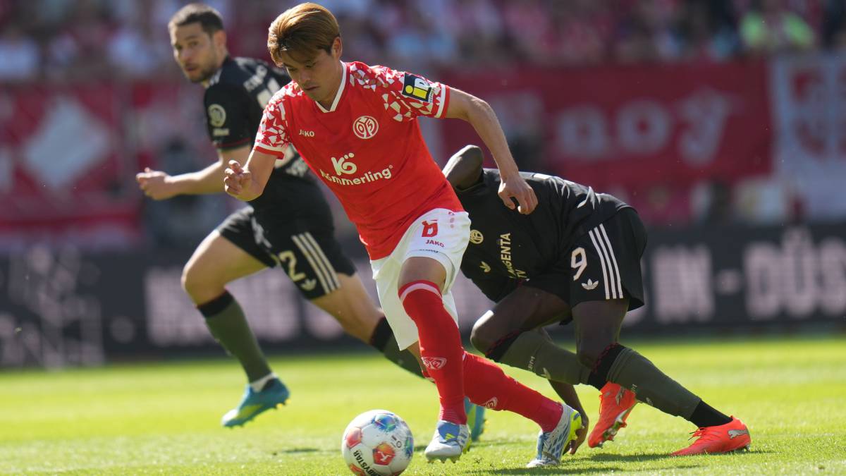 マインツMF佐野海舟