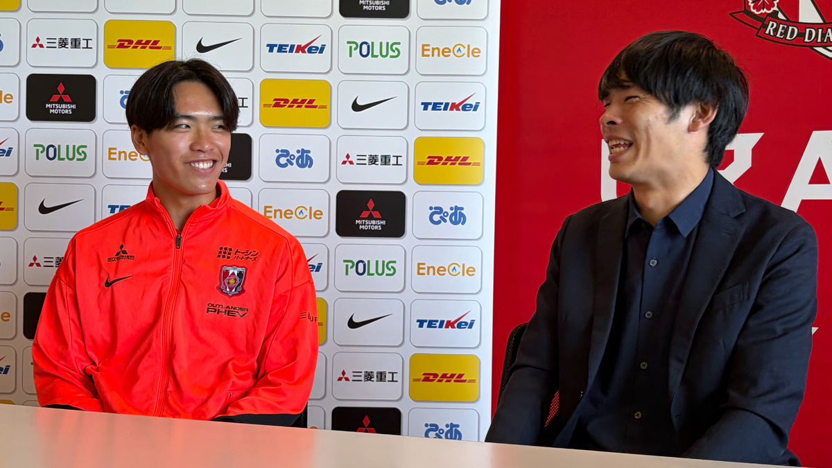 浦和レッズFW肥田野蓮治とカカロニすがや