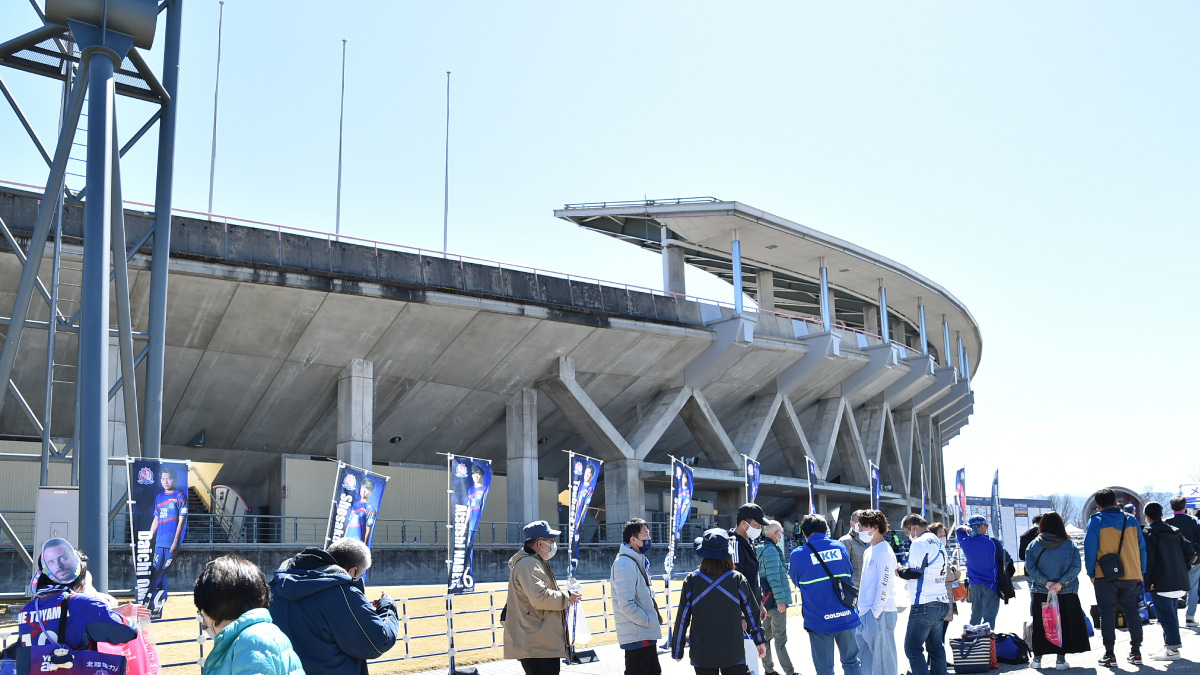 富山県総合運動公園陸上競技場