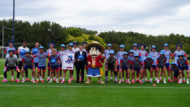 サッカー日本代表×ルフィ　記念撮影