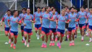 サッカー日本代表、全体ランニング