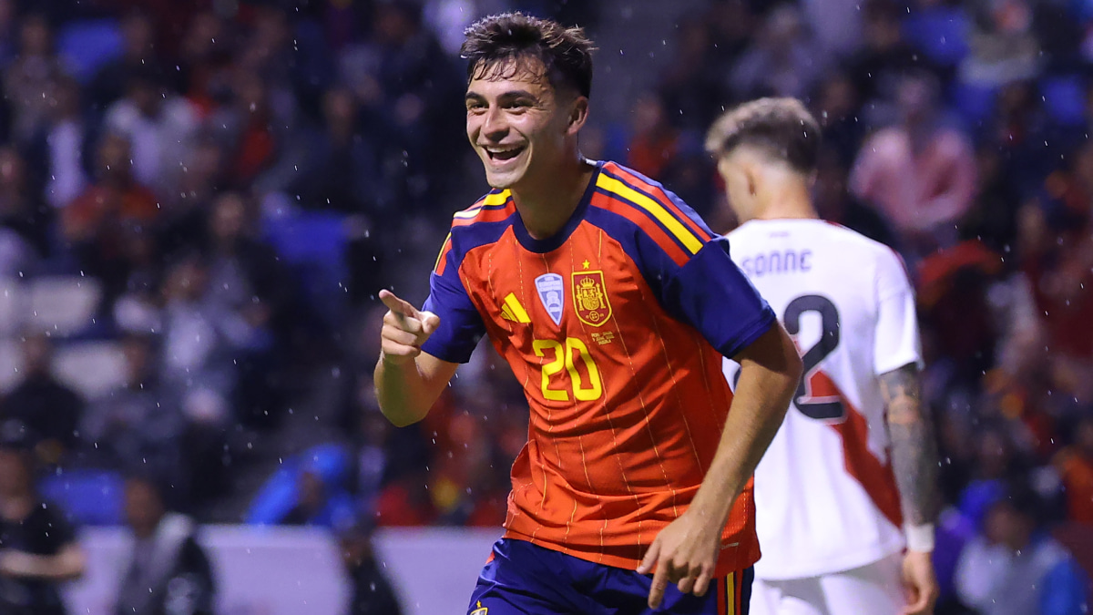 スペイン代表 2026W杯 ペドリ オーセンティック USサイズ M 激レア 世界一かもしれない」 スペイン代表指揮官がペドリを絶賛…北中米W杯へ