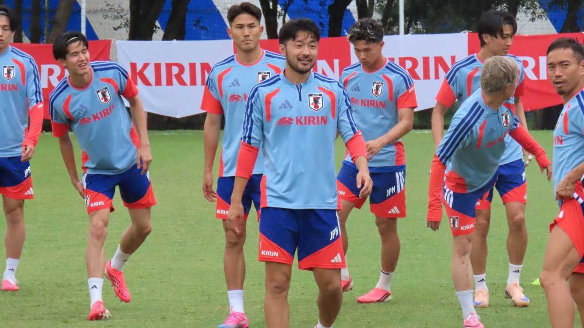 サッカー日本代表　菅原由勢