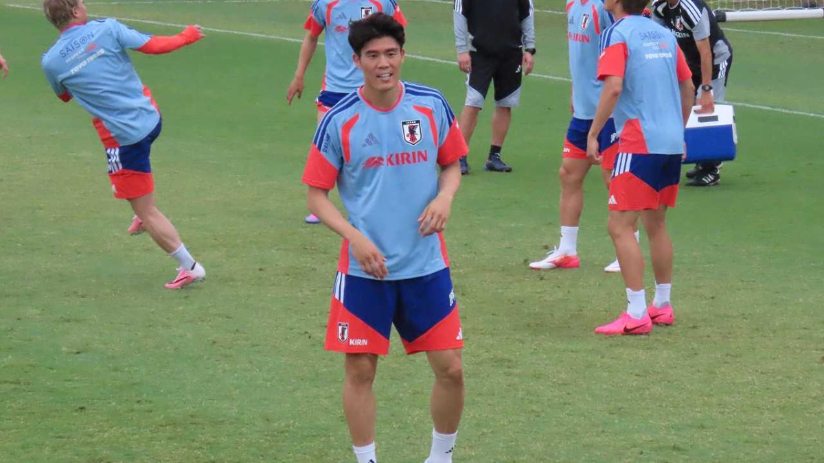サッカー日本代表　冨安健洋