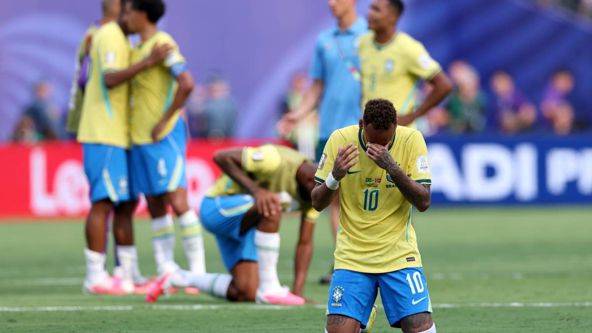 ブラジル代表、ノルウェーに敗北でW杯敗退…ネイマールら選手たちは呆然