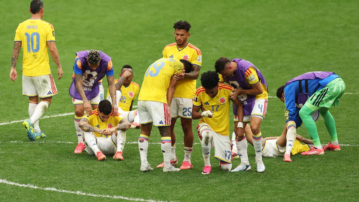 コロンビア代表、死闘の末にW杯敗退…選手たちは呆然、PK失敗のD