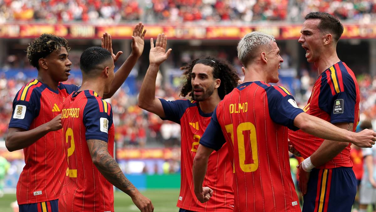 スペイン代表、W杯準決勝進出でFIFAランキング暫定2位に浮上